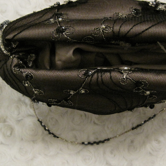 Beaded evening bag with beaded strap - small - Picture 5 of 6